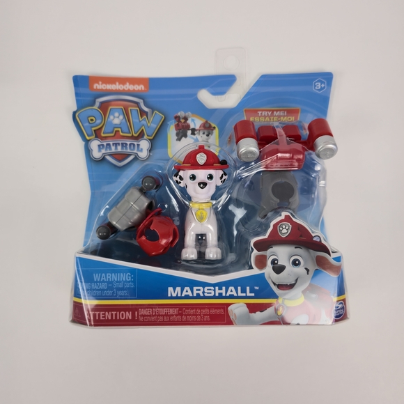 Paw Patrol Marshall Action Pack Figure Set with 2 Clip-On Uniforms, Spin Master - Picture 2 of 6